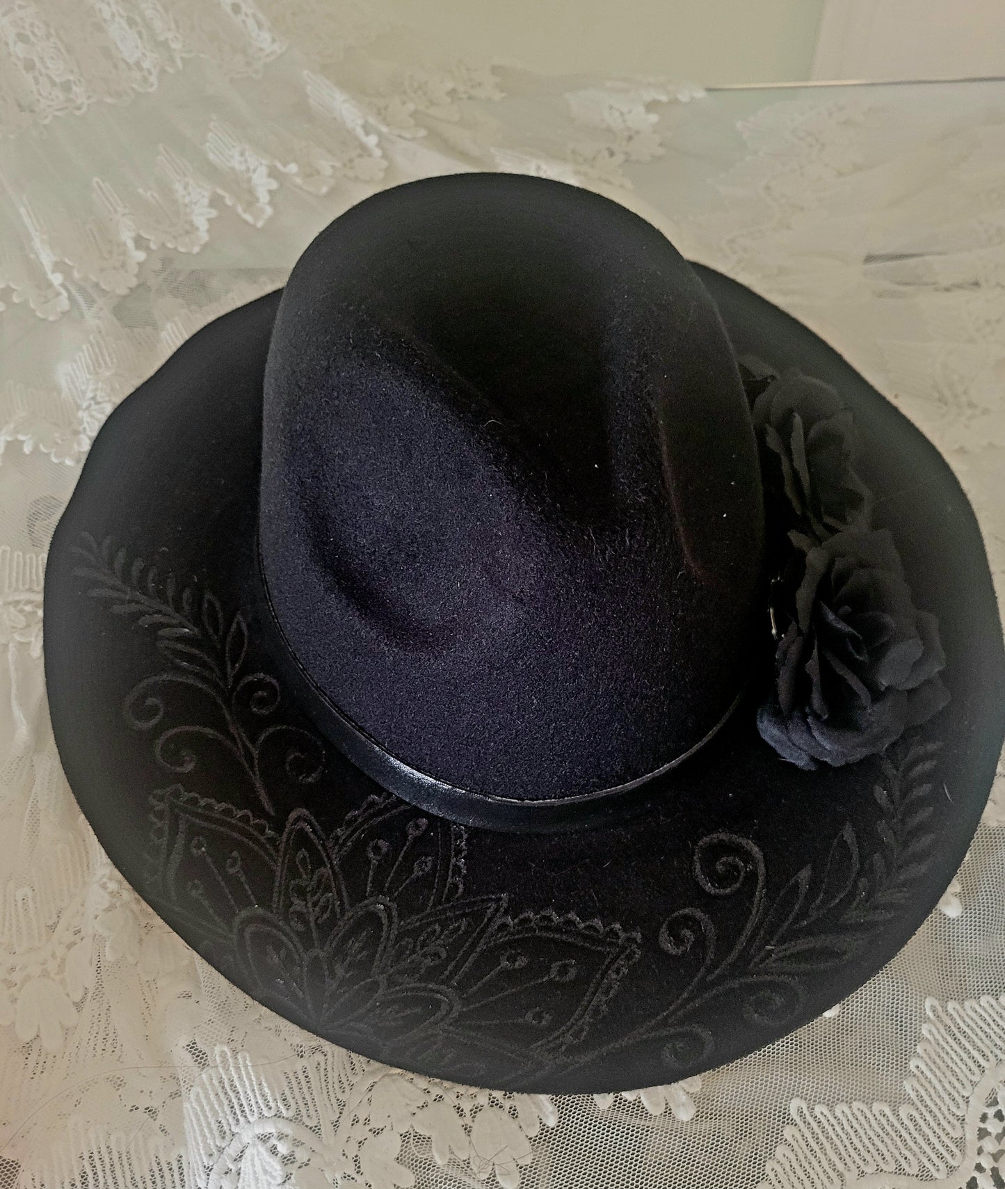 Wild Hunai Exclusive Black Hat