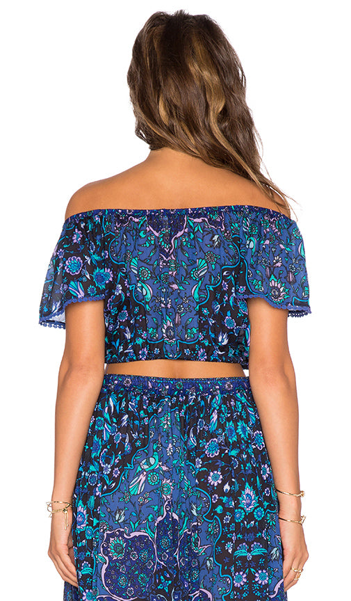 Kiss The Sky Top