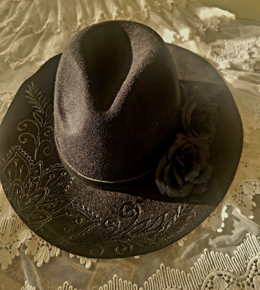 Wild Hunai Exclusive Black Hat