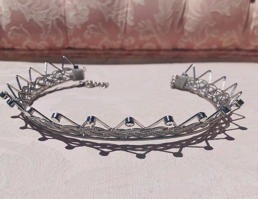 Alice Crown