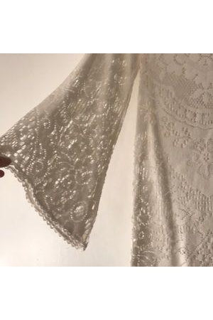 Fleetwood White Lace Mini